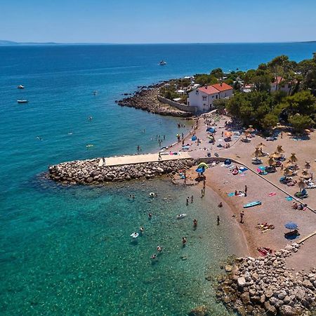 Galija Luxury Suites Krk Town Bagian luar foto